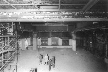 1_OldStockExhangeChi_1971_p2_neg15_28