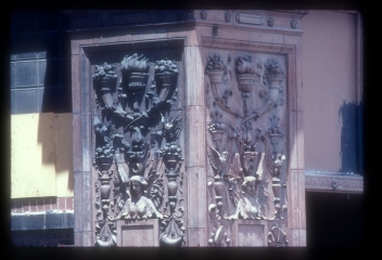 LincolnTrust_1983_p2_slide7_10