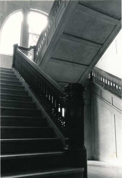 BB_InteriorStaircase_01-ed