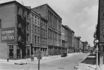 Fur district, 1st Street & Market Street