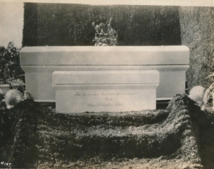 Haydite Concrete Burial Vault